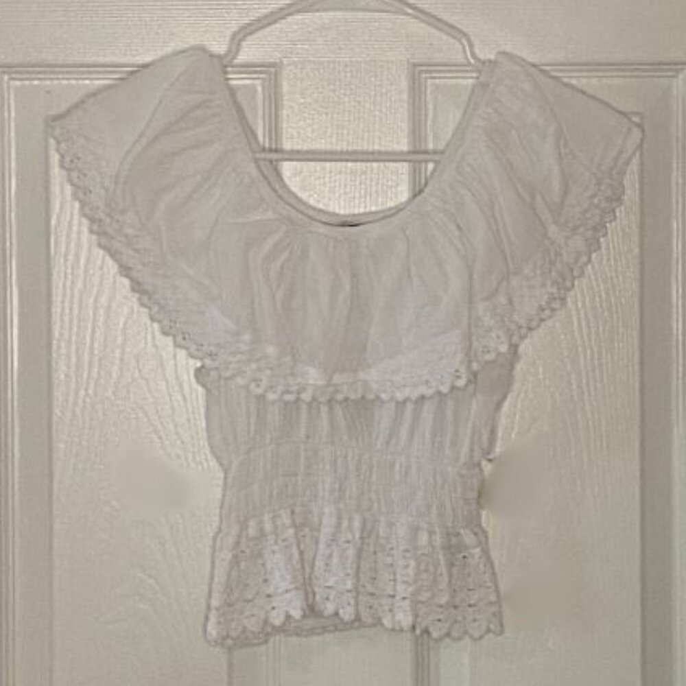 2/$20 - White Giocam Cotton Beach Crop Top